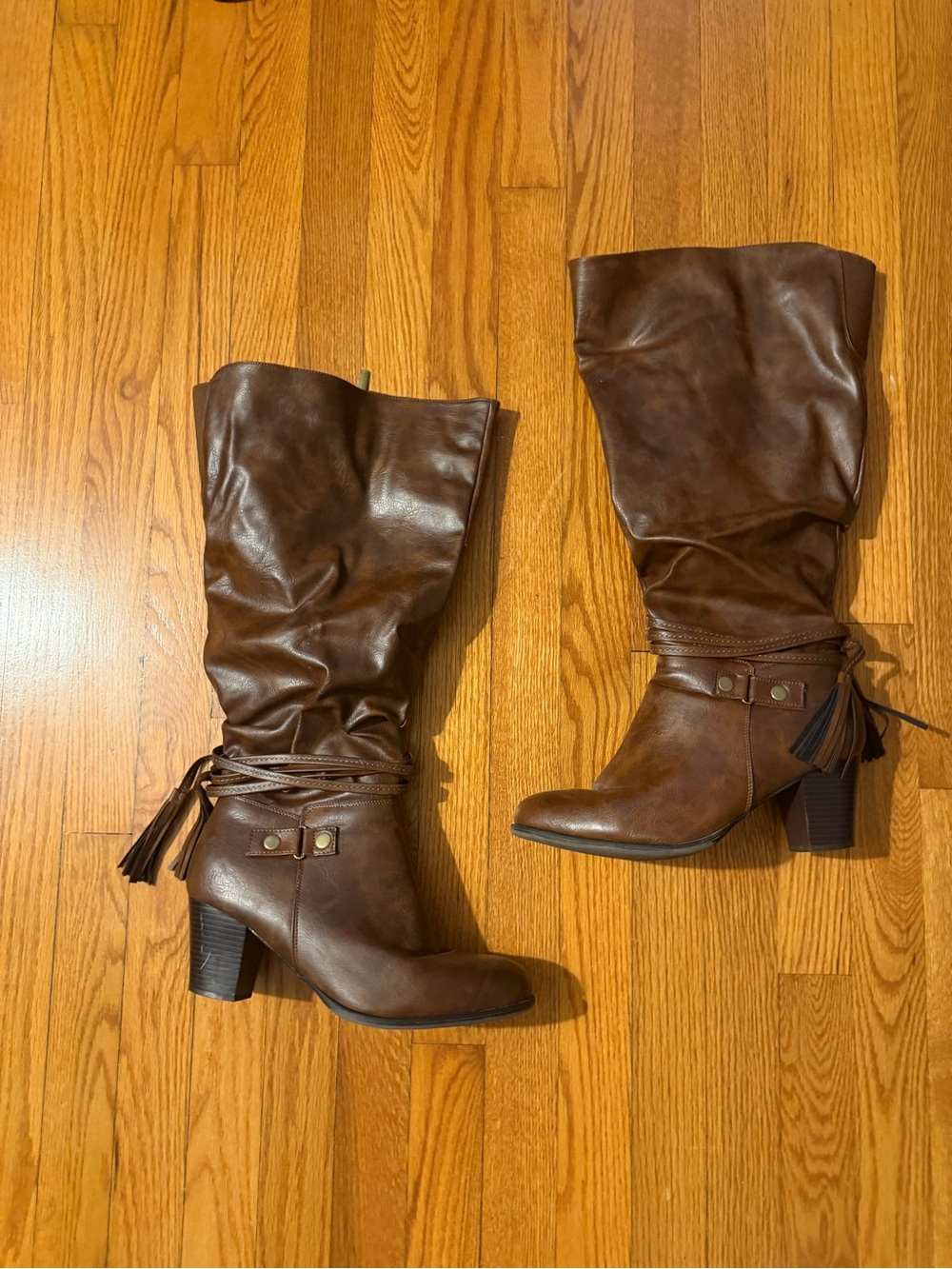 Cloudwalkers comfort brown heeled boots size 11